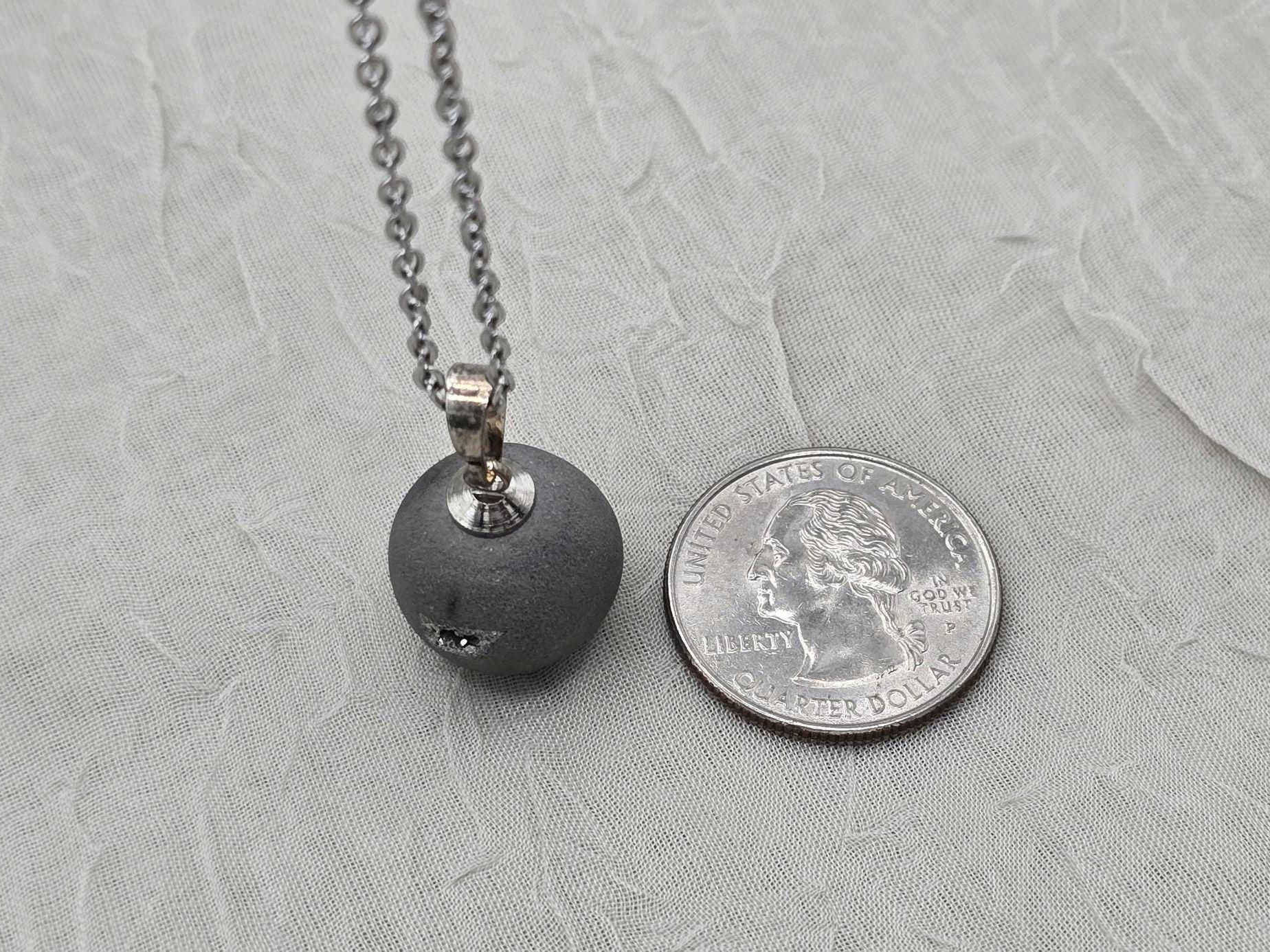 Silver Necklace Geode Necklace Druzy Necklace Gray Agate Diamond Crystal Gemstone Quartz Gift for Women Girlfriend Wife 18 Stainless Steel