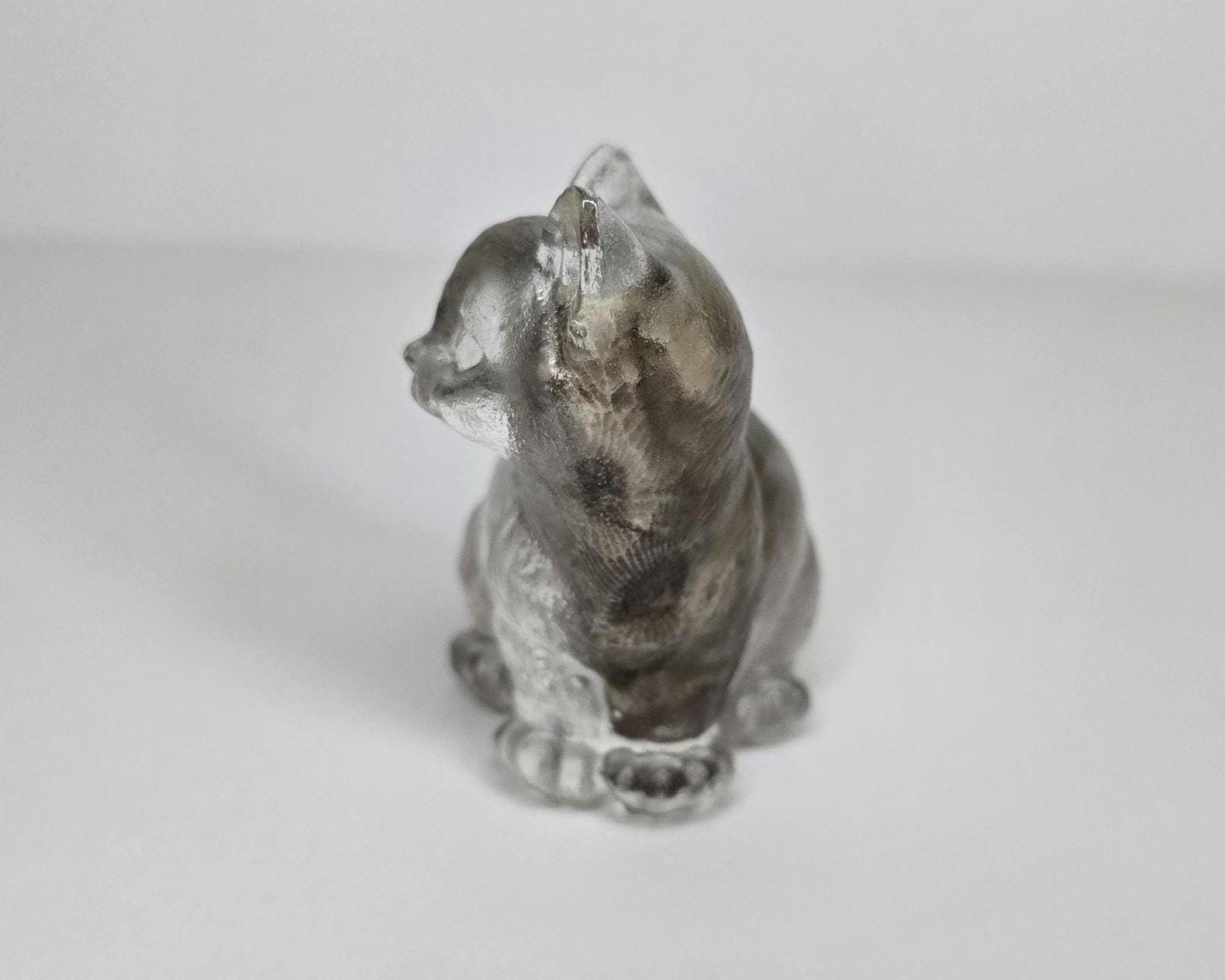 Petoskey Stone Cat Figurine, Crystal Clear Cat Sculpture, Great Lakes Rocks Gift, Gift for Rock Hunter, Gift for Cat Lover