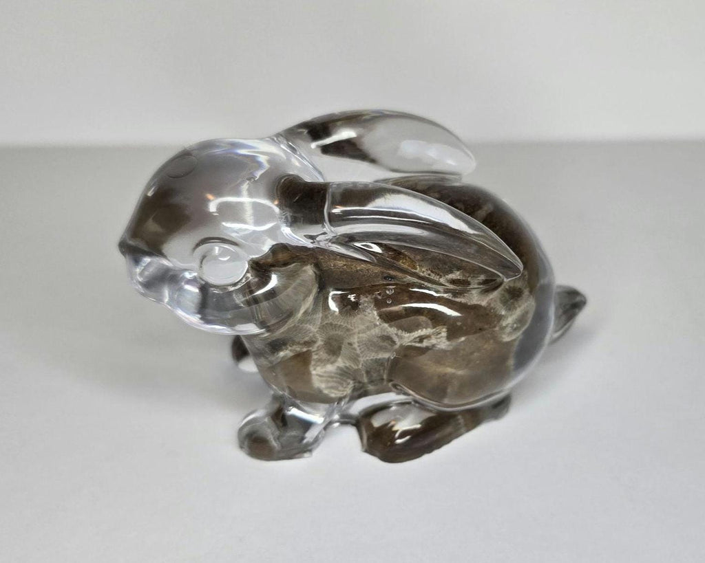 Petoskey Stone Bunny Figurine, Resin Rabbit Sculpture, Great Lakes Rocks Gift, Gift for Rock Hunter, Gift for Bunny Lover