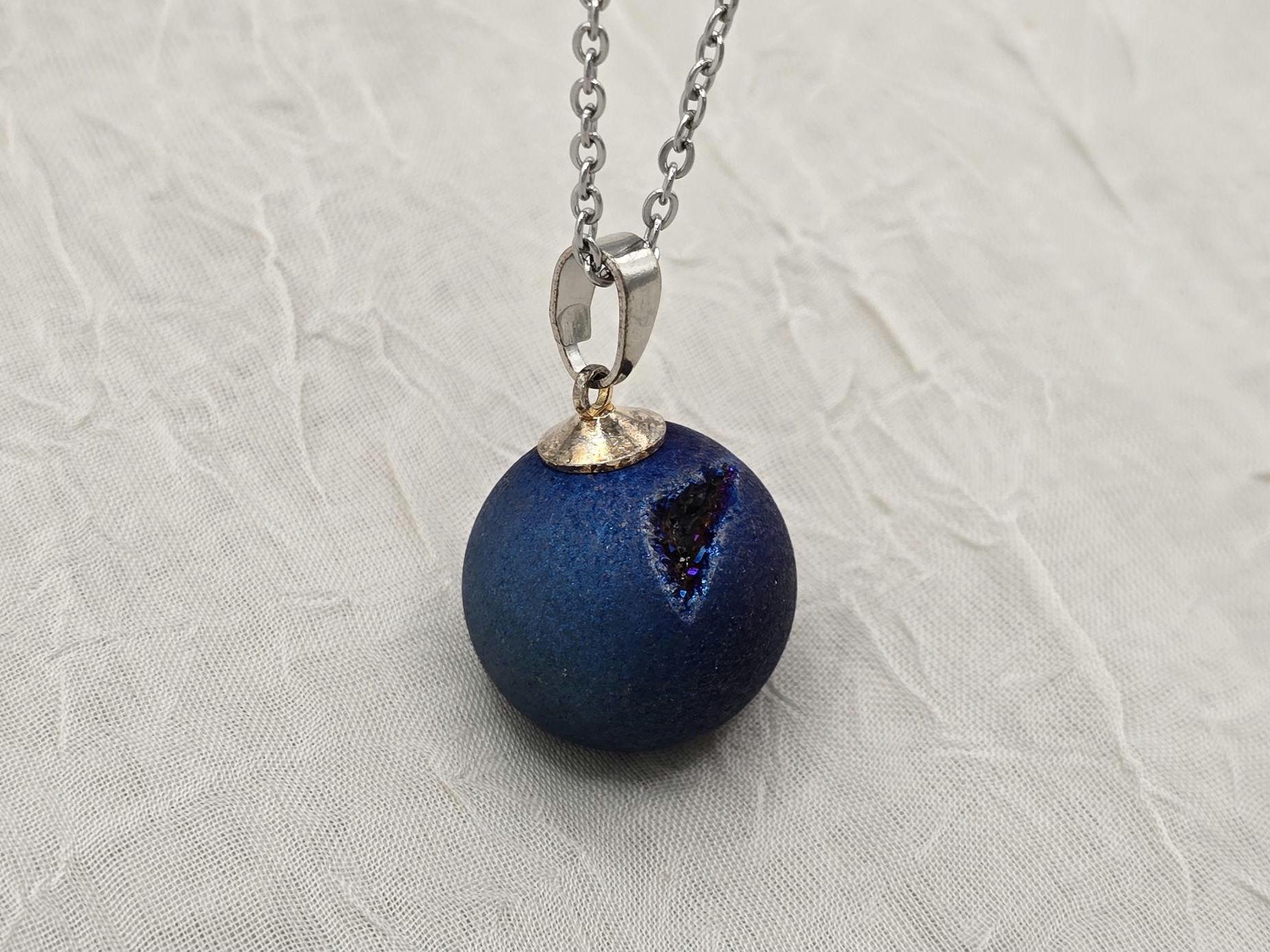 Sapphire Necklace Geode Necklace Druzy Necklace Blue Agate Diamond Crystal Gemstone Quartz Gift for Women Girlfriend Wife 18 Stainless Steel