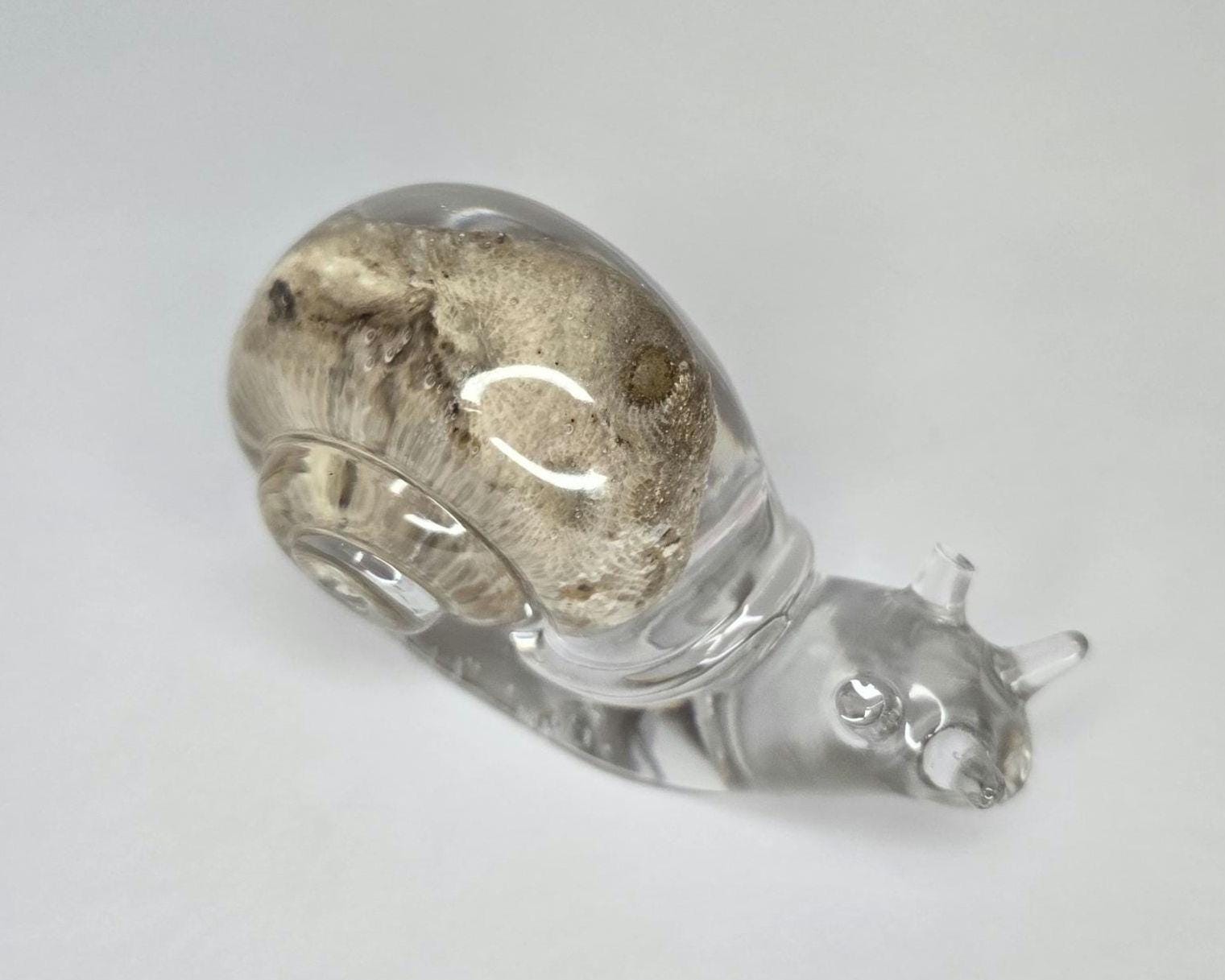 Petoskey Stone Snail Figurine, Resin Snail Sculpture, Great Lakes Rocks Gift, Gift for Rock Hunters, Gift for Anail Lover