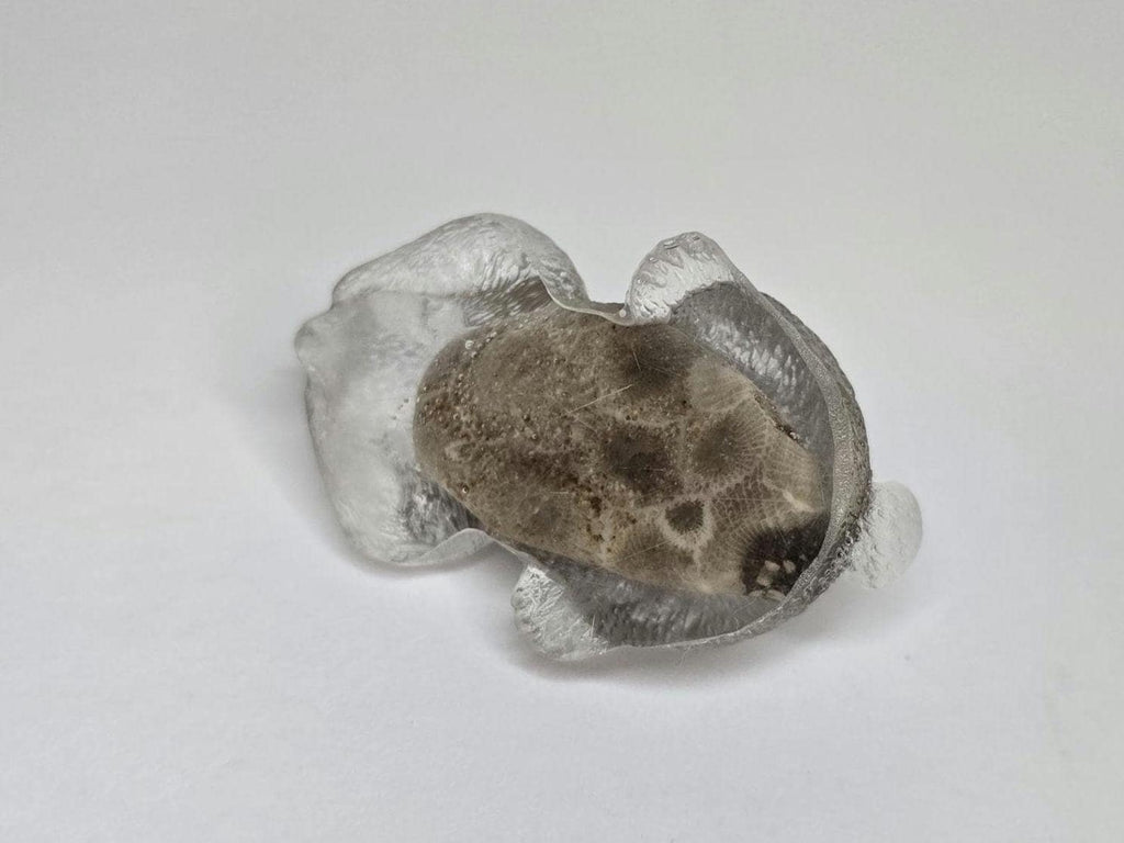 Petoskey Stone Bear Figurine, Bear Rock Sculpture, Great Lakes Rocks Gift, Gifts for Rock Hunter, Gift for Bear Lover