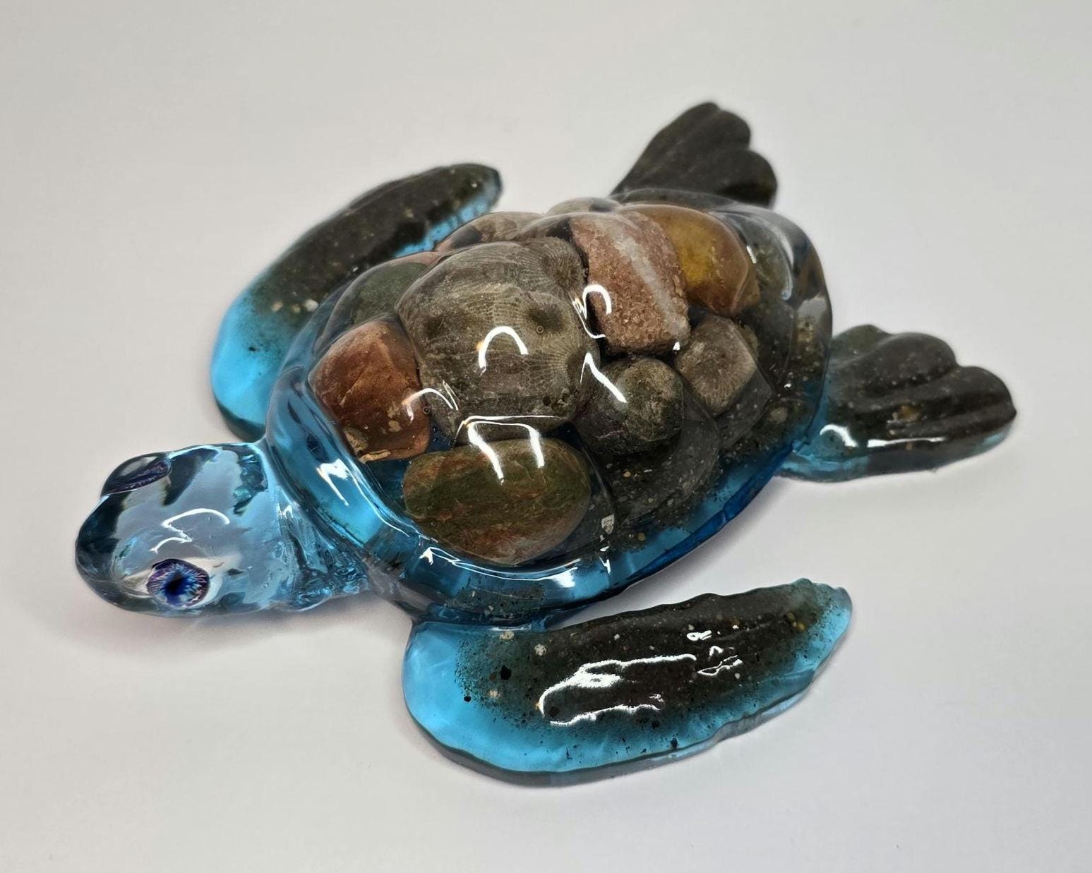 Petoskey Stone Turtle Figurine, Sea Turtle Rock Sculpture, Great Lakes Rocks Gift, Gifts for Rock Hunter, Gift for Turtle Lover
