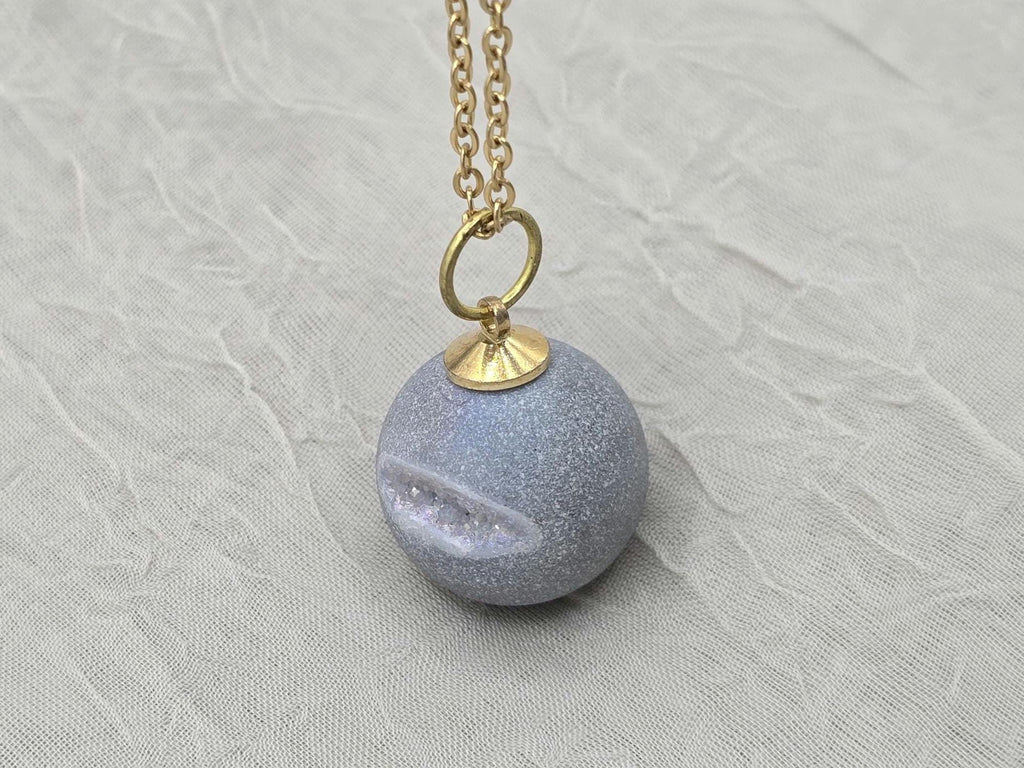 Gray Necklace Geode Necklace Druzy Necklace Grey Agate Diamond Crystal Natural Gemstone Quartz Gift for Women Girlfriend Wife Stone 20" Gold