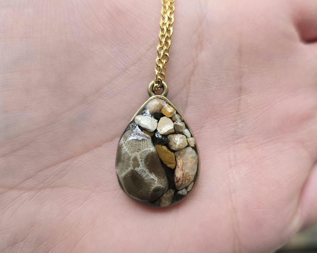 Petoskey Stone Antique Teardrop Necklace with Collection of Rocks from Lake Michigan & Lake Superior