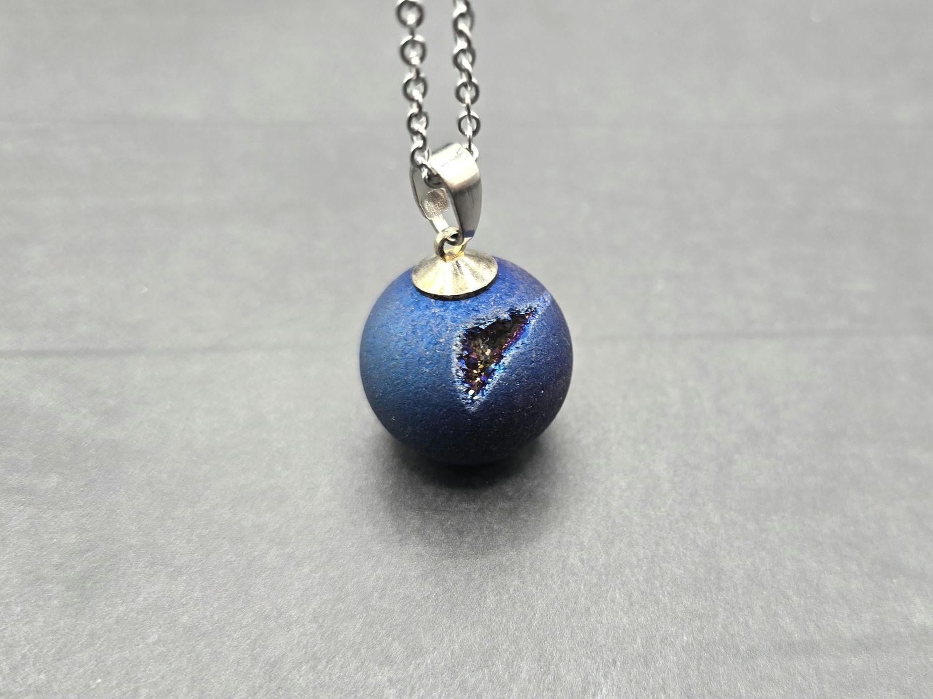 Sapphire Necklace Geode Necklace Druzy Necklace Blue Agate Diamond Crystal Gemstone Quartz Gift for Women Girlfriend Wife 18 Stainless Steel
