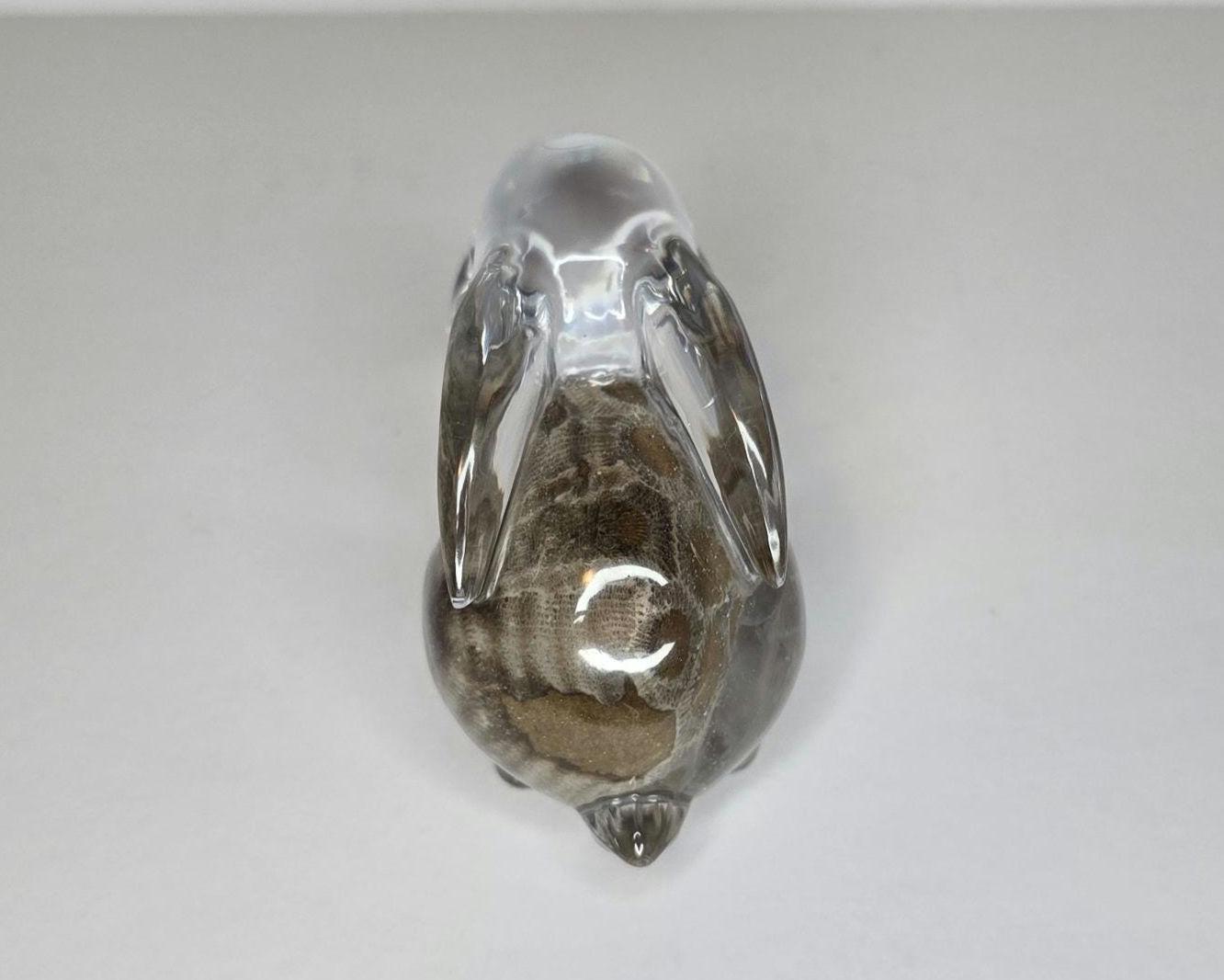 Petoskey Stone Bunny Figurine, Resin Rabbit Sculpture, Great Lakes Rocks Gift, Gift for Rock Hunter, Gift for Bunny Lover