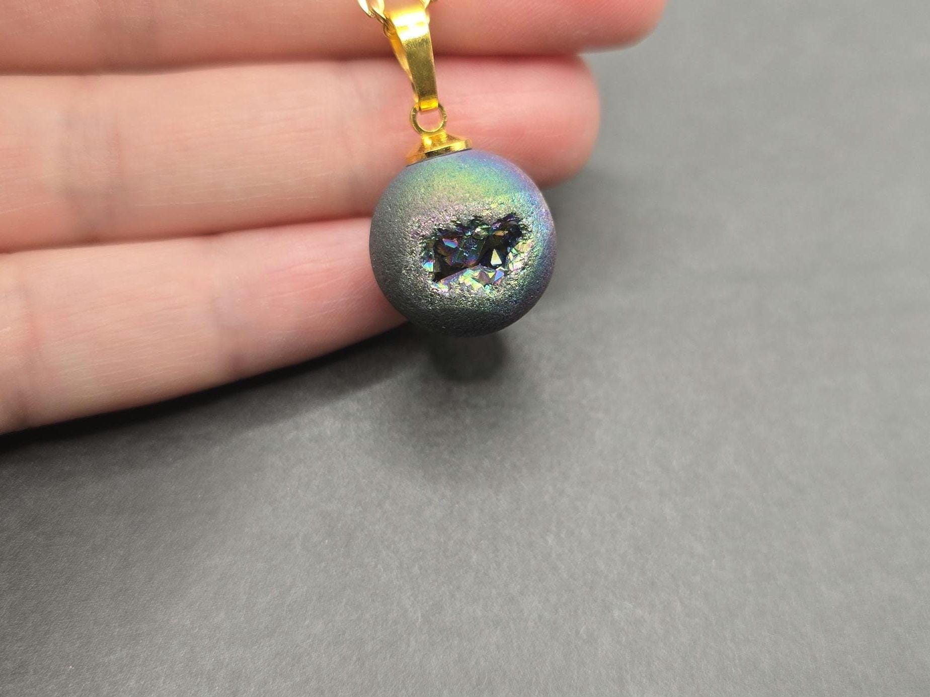 Rainbow Necklace Geode Necklace Druzy Necklace Agate Diamond Crystal Natural Gemstone Quartz Gift for Women Girlfriend Wife Stone 20" Gold