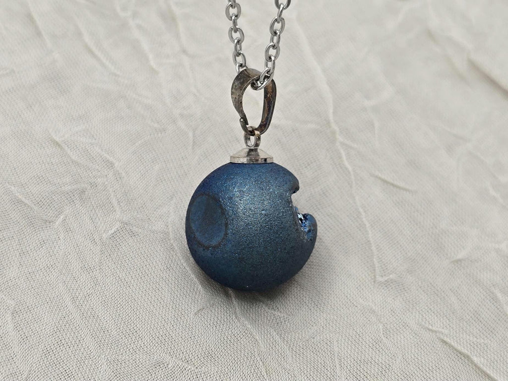 Sapphire Necklace Geode Necklace Druzy Necklace Blue Agate Diamond Crystal Gemstone Quartz Gift for Women Girlfriend Wife 18 Stainless Steel