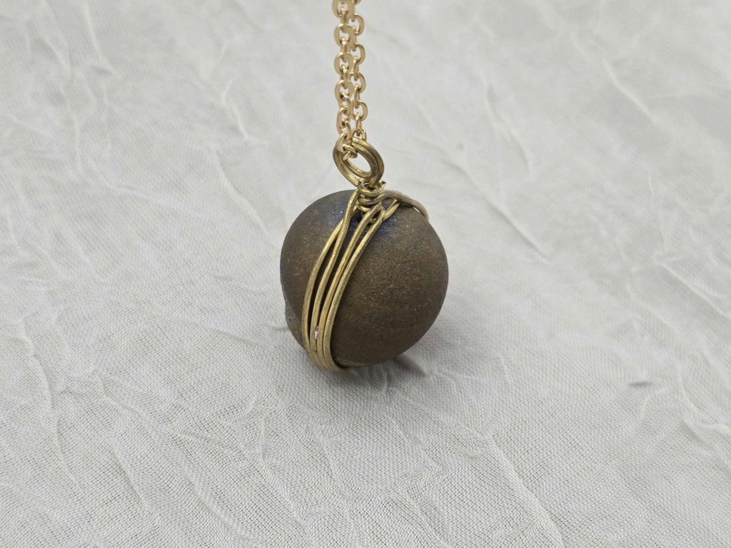 Geode Druzy Necklace, Gold Agate Pendant, Diamond Crystal Necklace, Natural Gemstone Quartz, Gift for Girlfriend Wife, Rock Stone Jewelry